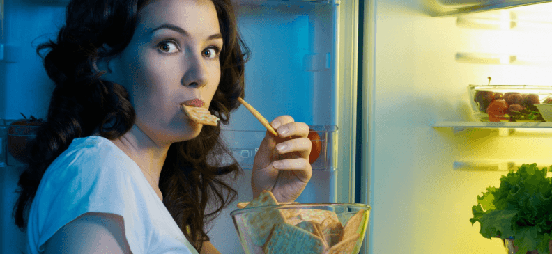 Причины постоянного голода. И как перестать хотеть есть даже после еды